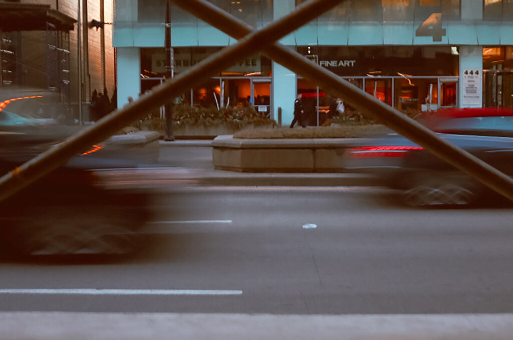 Fast-paced city living in Chicago 
